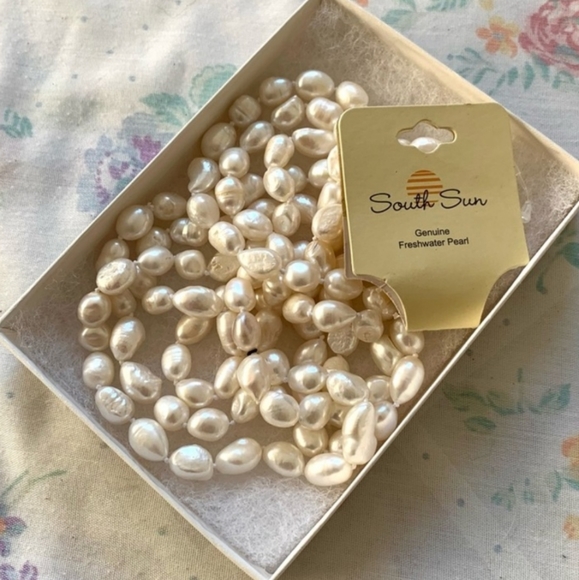 Long Freshwater Pearl Necklace - Picture 1 of 4